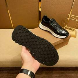 Picture of Gucci Shoes _SKUGuccisz38-44mnf33610315